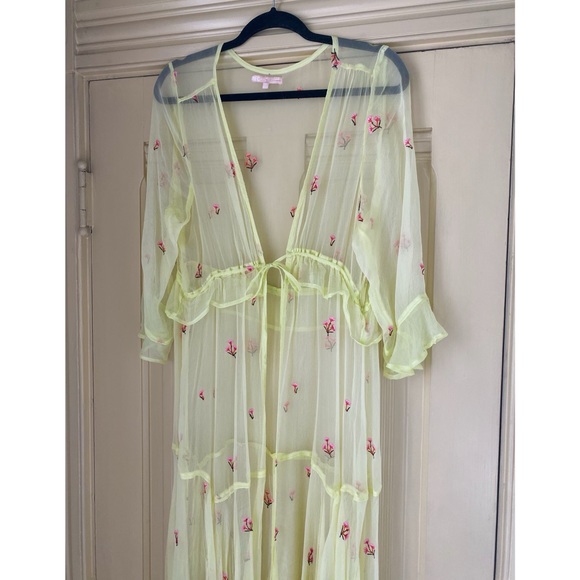 Free People Dresses & Skirts - free people• ditsy floral kimono